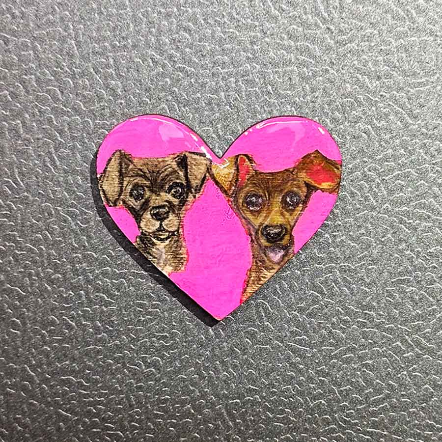 Chihuahua Heart Shaped Magnet, Tiny Pet Portrait - Jarijadecreations