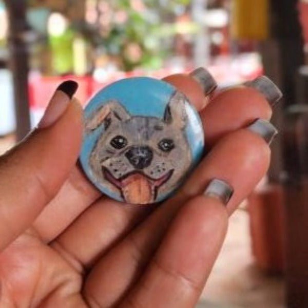 Hand-painted pet portrait magnet hot on wood