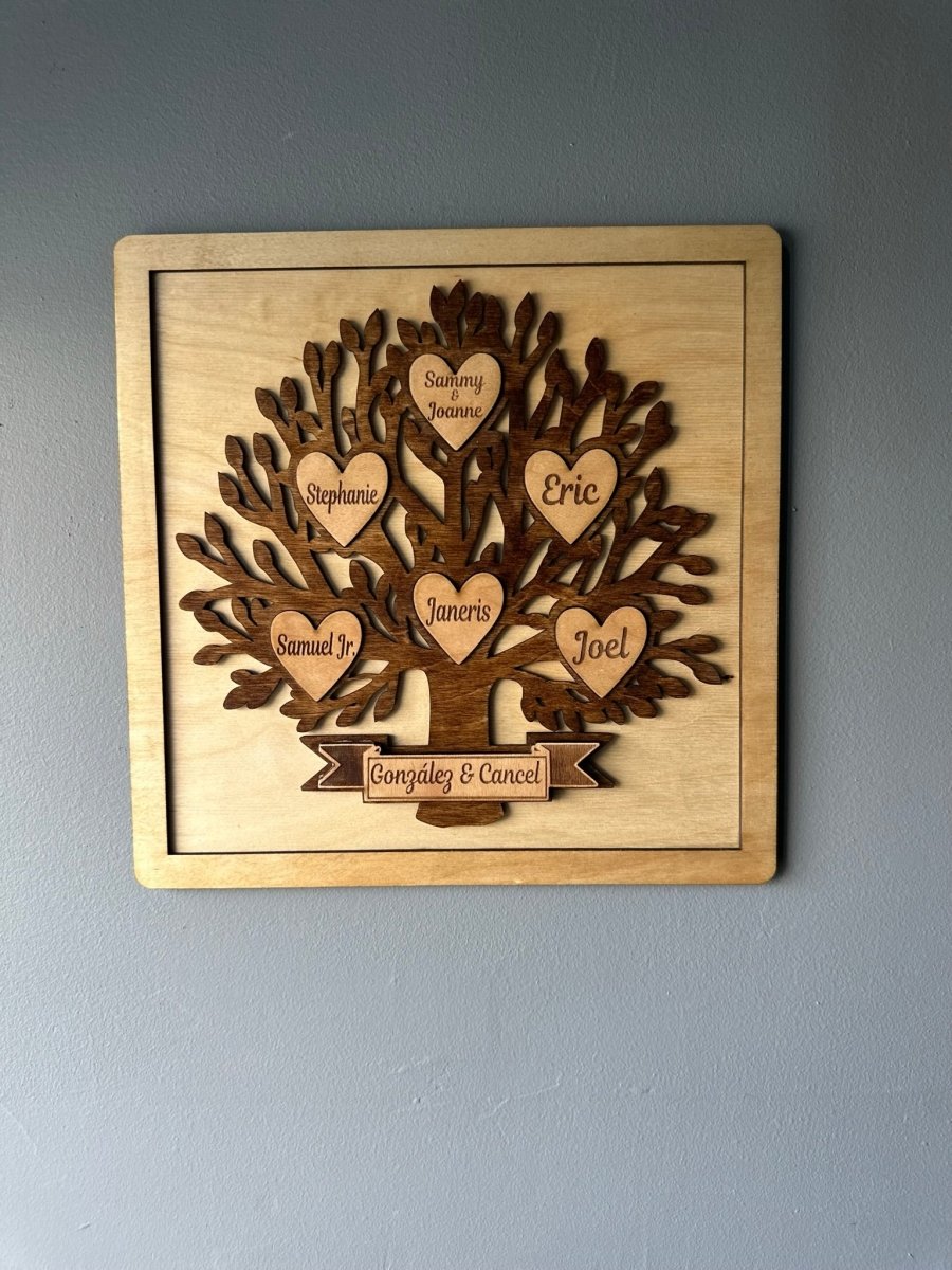 Personalized Family Tree Wall Decor with Names On Hearts, Christmas Personalized Family Tree Wall Decor Engraved With Names - Jarijadecreations